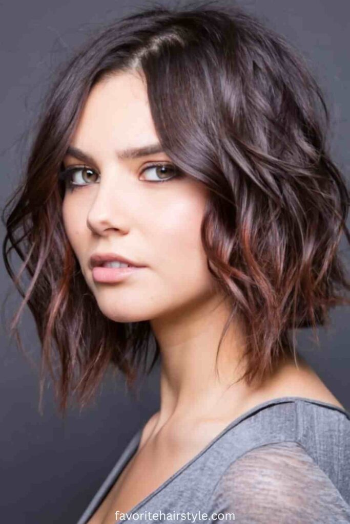 Inverted Bob with Wavy Layers