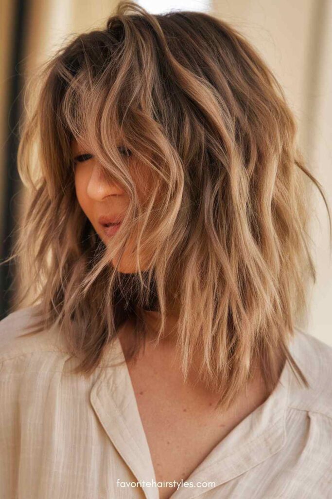 Soft Butterfly Wolf Cut with Beach Waves