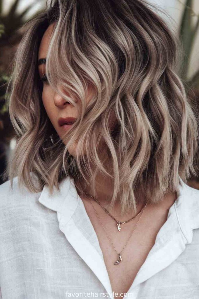 Short Layered Haircuts Ideas Wavy Layered Lob (Long Bob)