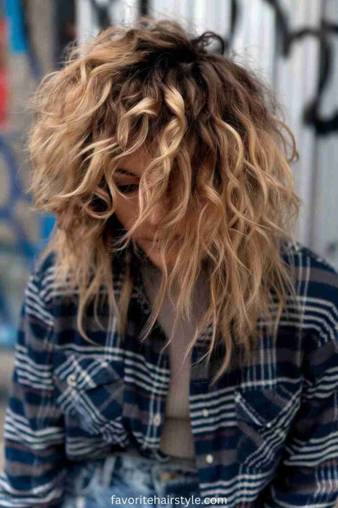 Grunge Hairstyles For Curly Hair Ideas Curly Shag