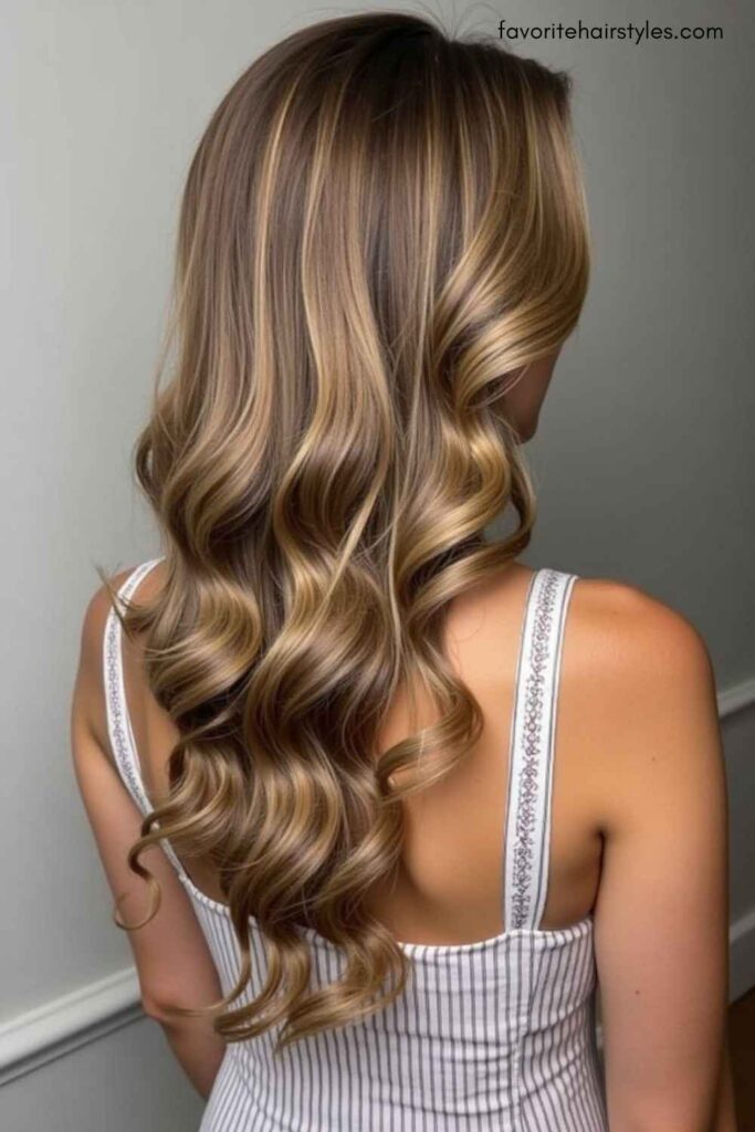 Vintage-Inspired Finger Waves