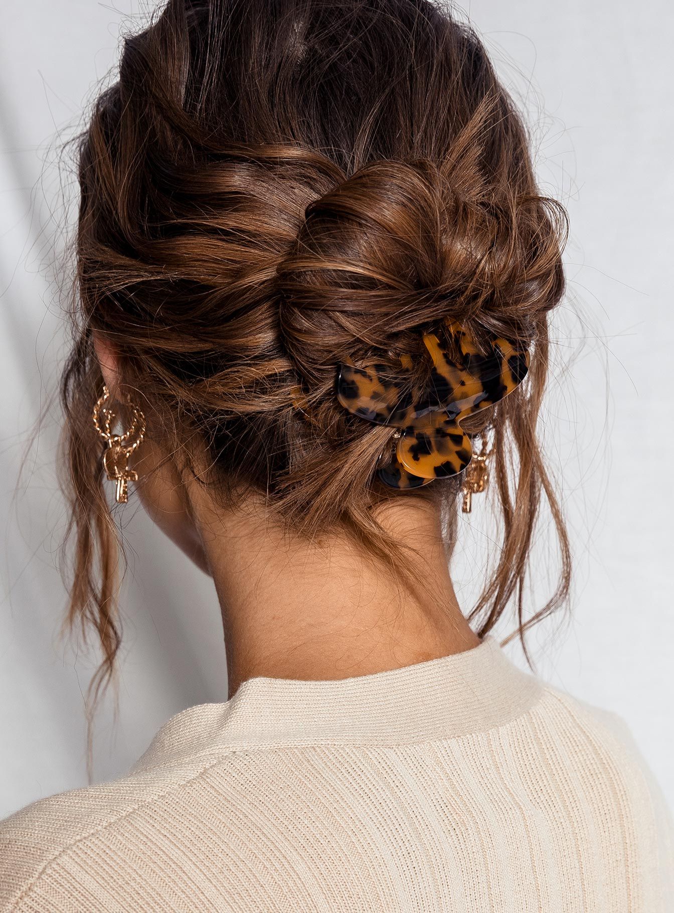 Bun Claw Clip Hairstyles
