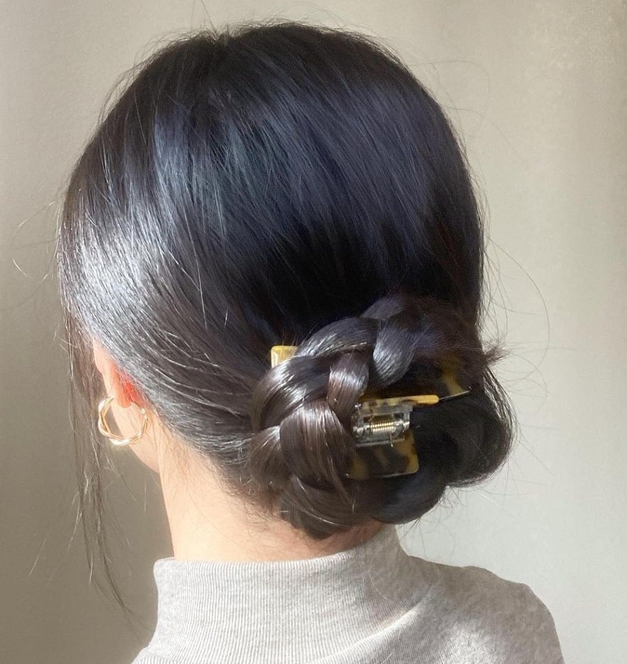 Bun Claw Clip Hairstyles