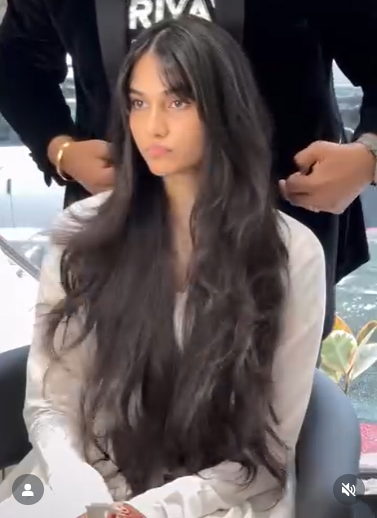 Women Curtain Bangs Hair for Soft Diamond Face